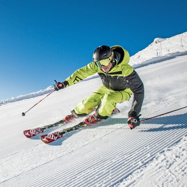 Skiing in Obertauern